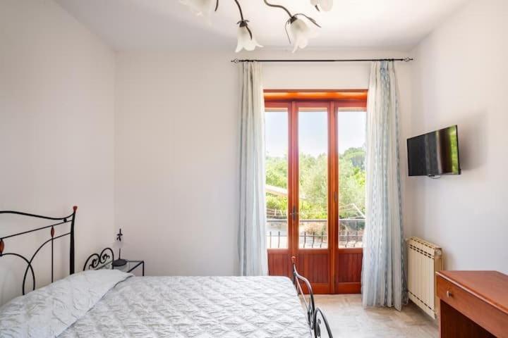 Guesthouseminturnoit Lucia Sparagna Exterior foto